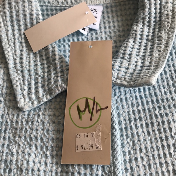 NWT Focus Vest, Medium/Large - Picture 3 of 4